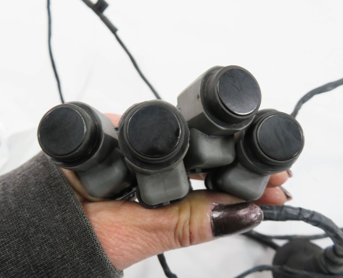 Thumbnail 7: 2007 BMW X5 (E70) REAR PDC PARK DISTANCE SENSOR SET w/ HARNESS (BLACK)