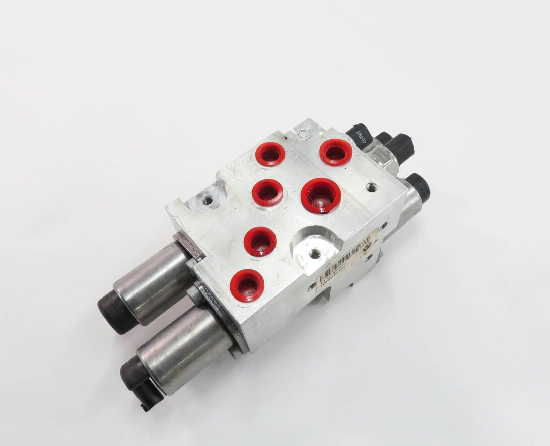 2007 BMW X5 (E70) DYNAMIC DRIVE SUSPENSION VALVE BLOCK