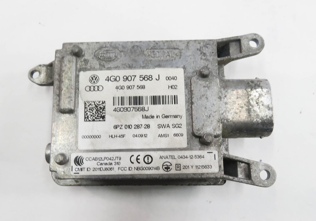 Thumbnail 5: 2012-2015 AUDI A7 S7 RS7 (C7 4G8) BLIND SPOT ALERT CONTROL MODULE (SLAVE)