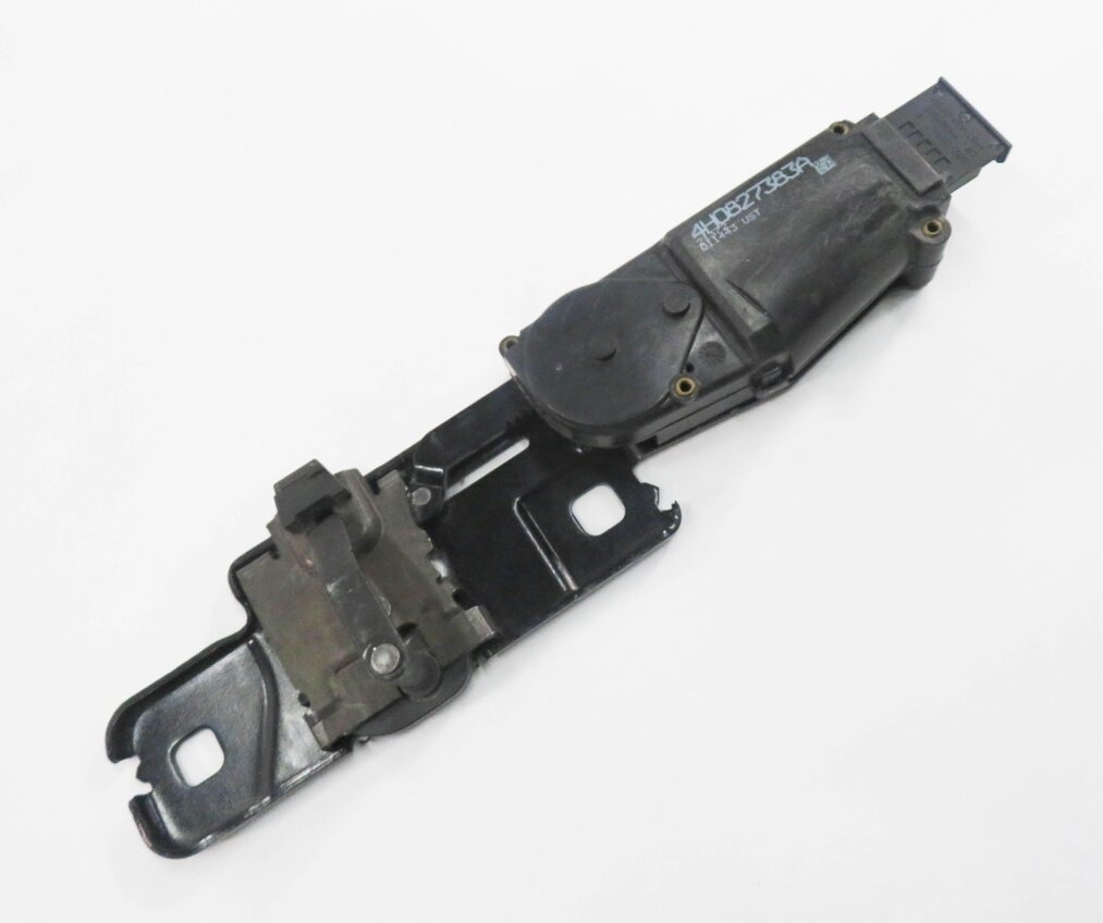 2013 AUDI A7 (C7 4G8) REAR TRUNK LOCK LATCH ACTUATOR MOTOR STRIKER PLATE