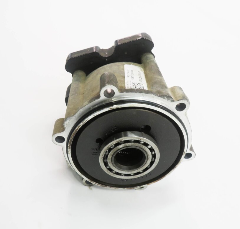 Thumbnail 2: 2013-2015 AUDI A6 A7 (C7 4G8) 3.0L AWD QUATTRO - CENTER DIFFERENTIAL TAILSHAFT