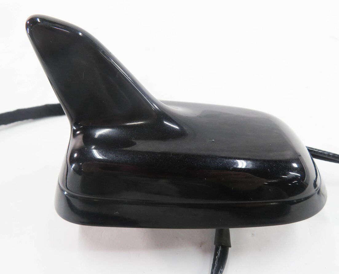 Thumbnail 2: 2010-2011 AUDI Q7 (4L) RADIO STEREO GPS NAVIGATION ANTENNA (DEEP BLACK PEARL 2T)