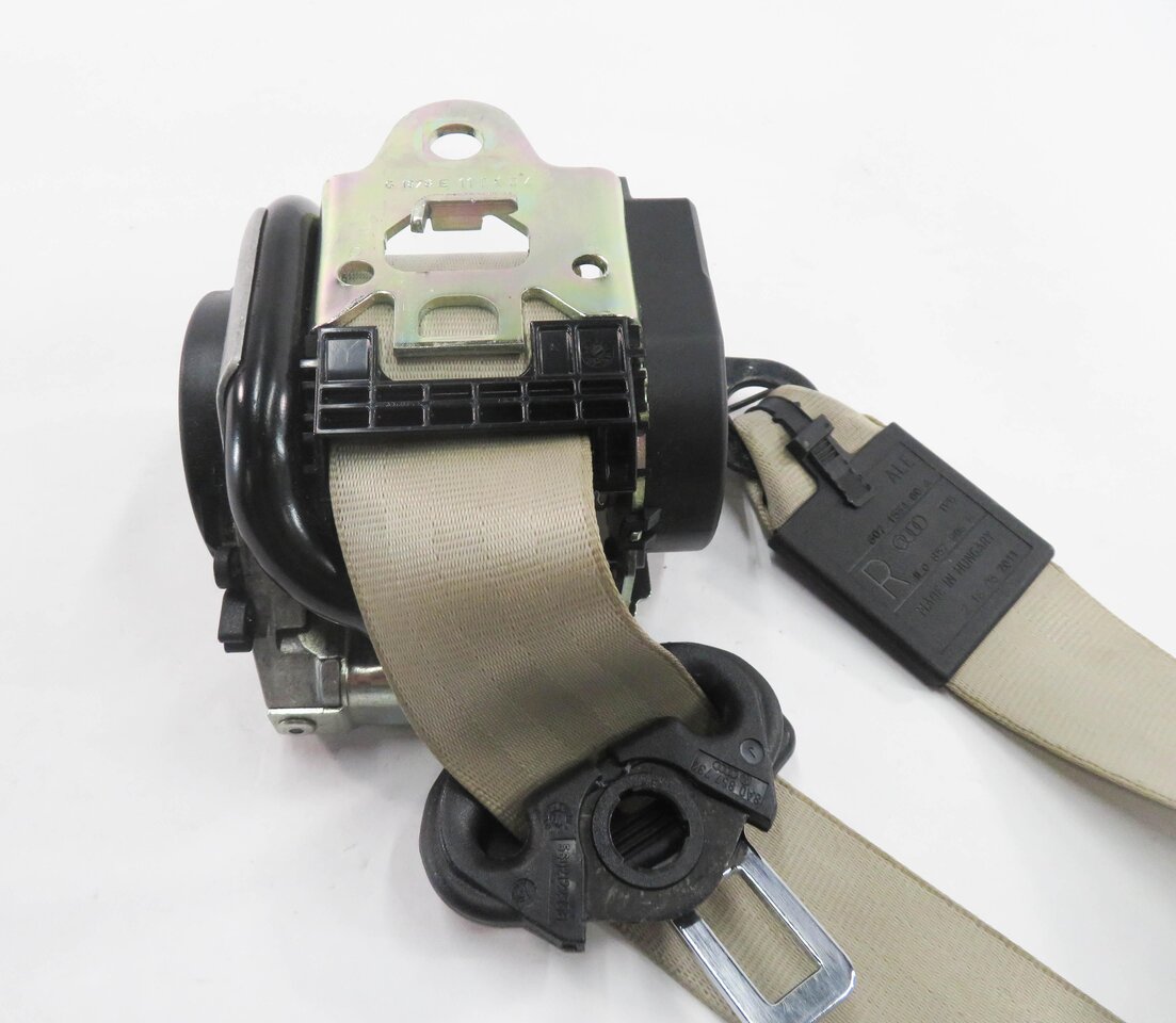 Thumbnail 2: 2011 AUDI Q7 (4L) REAR 2nd SECOND ROW SEAT - RIGHT SEATBELT RETRACTOR (BEIGE)