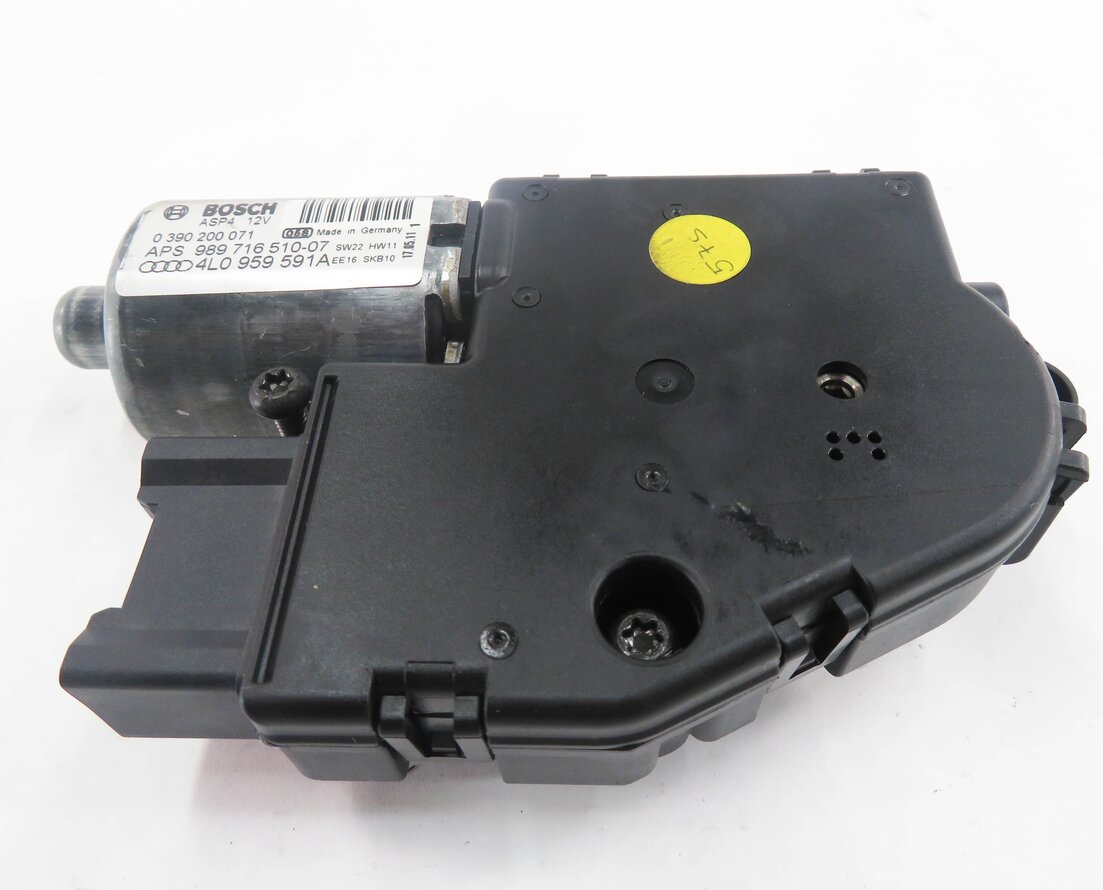 Thumbnail 2: 2007-2014 AUDI Q7 (4L) PANORAMIC SUNROOF MOTOR / SUNSHADE MOTOR