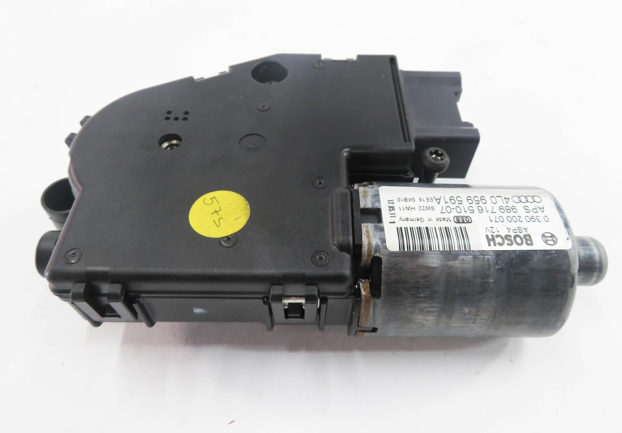 Thumbnail 4: 2007-2014 AUDI Q7 (4L) PANORAMIC SUNROOF MOTOR / SUNSHADE MOTOR