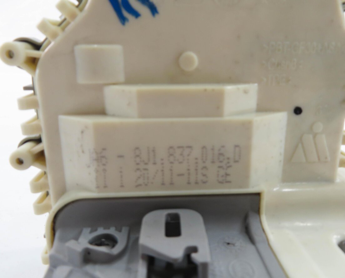Thumbnail 8: 2010-2019 AUDI / PORSCHE A4 S4 A5 S5 A6 Q3 Q5 Q7 TT 911 - RIGHT FRONT DOOR LATCH