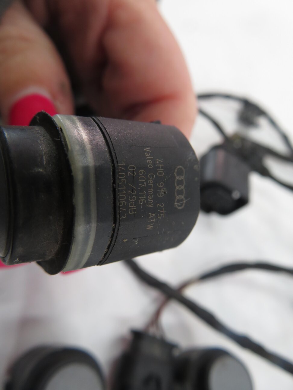 Thumbnail 6: 2011 AUDI Q7 (4L) REAR PDC PARK DISTANCE SENSOR SET w/ HARNESS (BLACK PEARL 2T)