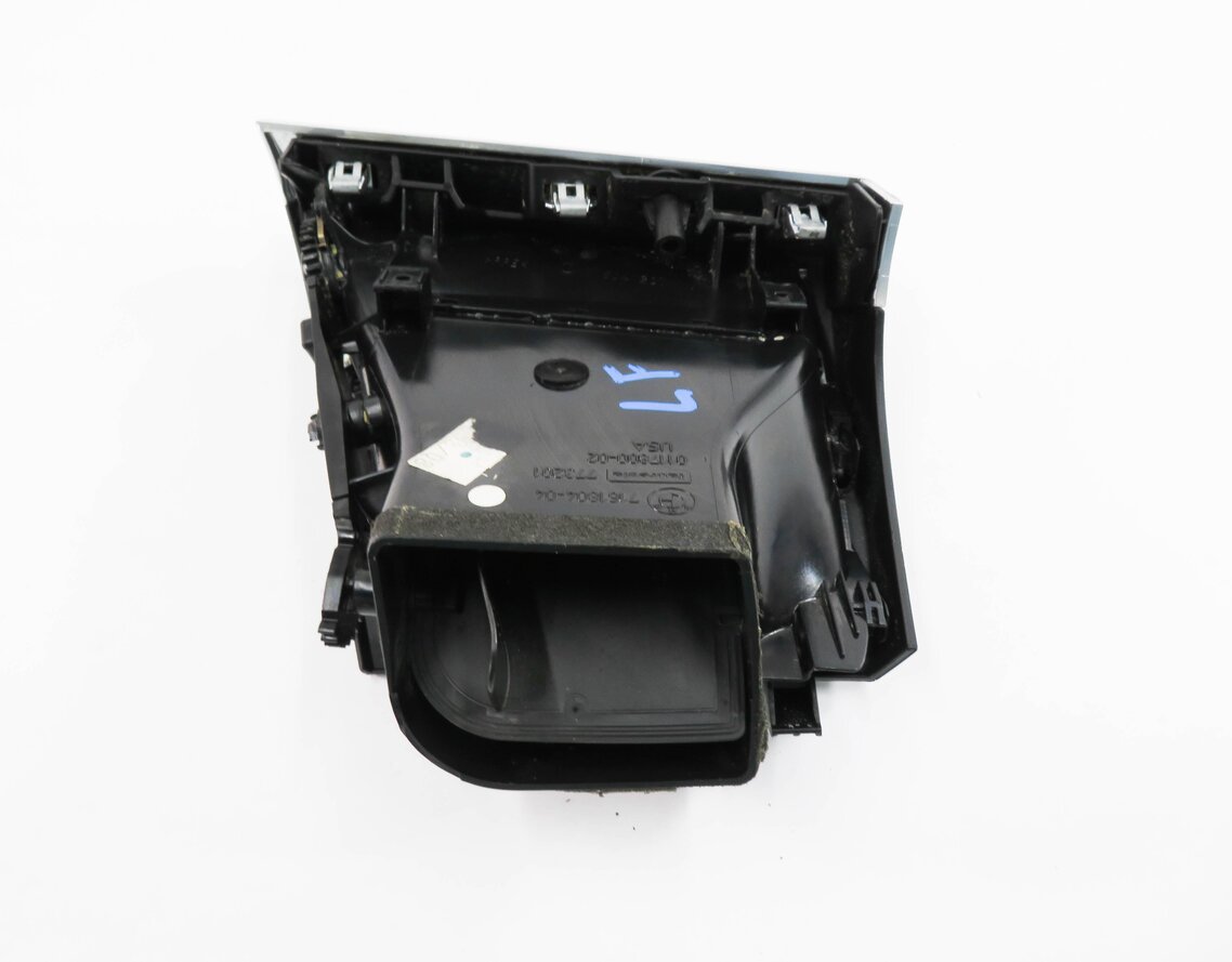 Thumbnail 7: 2009 BMW X5 (E70) RIGHT FRONT PASSENGER DASH HEATER A/C AIR VENT