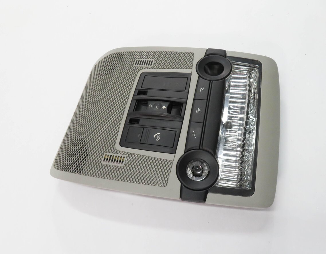 Thumbnail 5: 2009 BMW X5 (E70) FRONT DOME LIGHT MAP READING COURTESY LIGHT LAMP (GRAY)