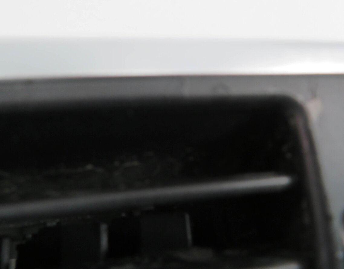Thumbnail 10: 2009 BMW X5 (E70) CENTER DASH HEATER A/C AIR VENT w/ HAZARD & LOCK SWITCH