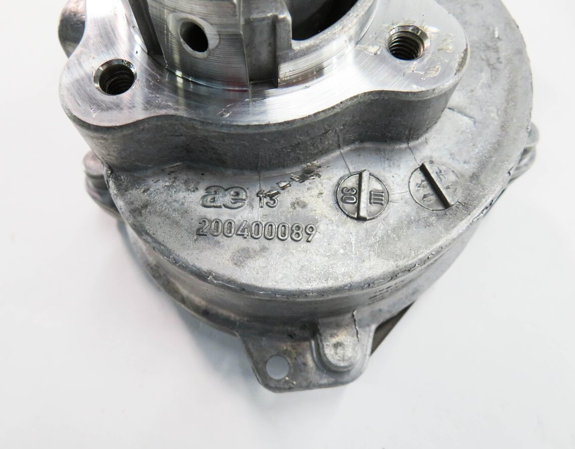 Thumbnail 7: 2007-2013 BMW 128i 323i 328i 528i X3 X5 Z4 (E87 E90 E60 F25 E70 E89) VACUUM PUMP