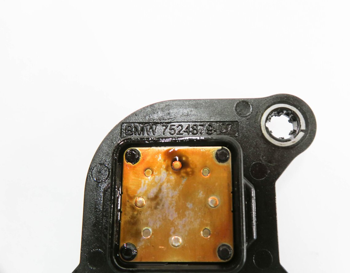 Thumbnail 7: 2009 BMW X5 (E70) 3.0L N52 ENGINE - ECCENTRIC CAM CAMSHAFT POSITION SENSOR