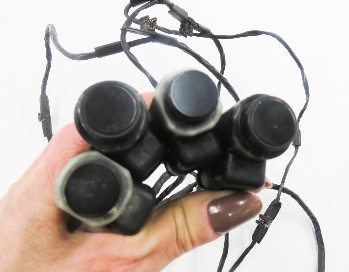 Thumbnail 5: 2009 BMW X5 (E70) REAR PDC PARK DISTANCE SENSOR SET w/ HARNESS (BLACK 475)
