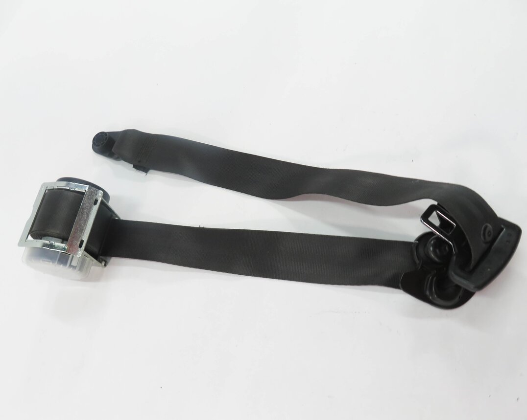 Thumbnail 4: 2006-2007 LR3 / RANGE ROVER SPORT (L320) LEFT DRIVER SEATBELT RETRACTOR (BLACK)