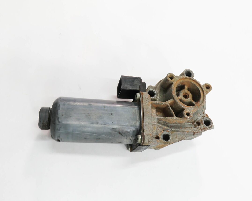 Thumbnail 4: 05-16 LR3 LR4 / RANGE ROVER SPORT (L320 L322) TRANSFER CASE ELECTRIC SHIFT MOTOR