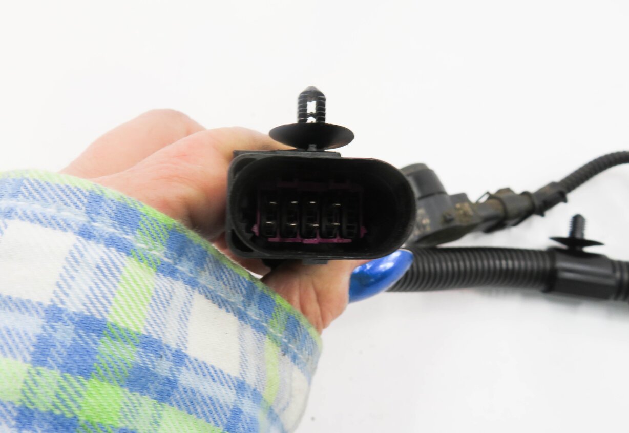 Thumbnail 8: 2008 PORSCHE CAYENNE (957) REAR PDC PARK DISTANCE SENSOR SET w/ HARNESS (BLACK)