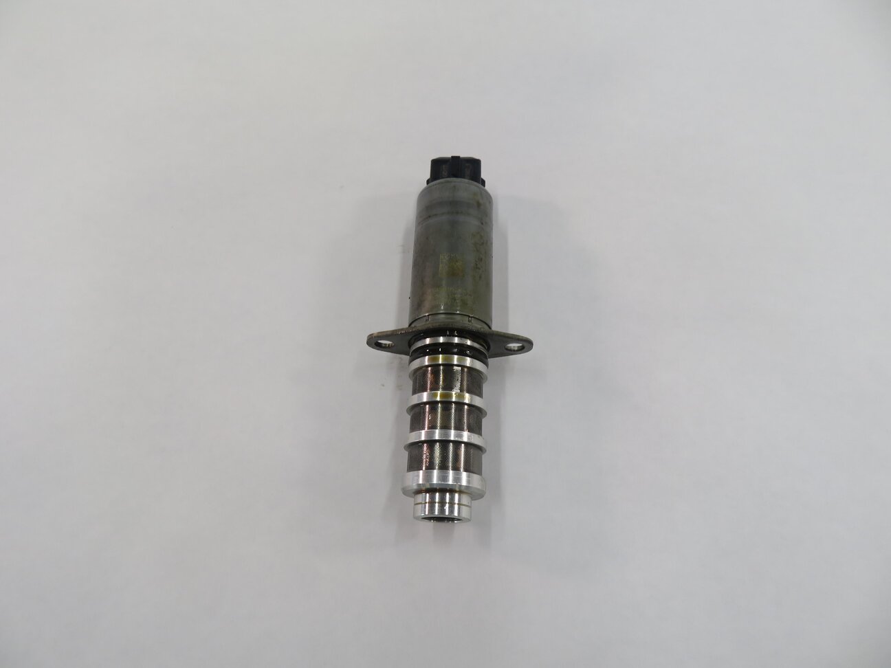 Thumbnail 5: 2008 PORSCHE CAYENNE (957) 4.8L M48 ENGINE - CAMSHAFT VVT TIMING SOLENOID
