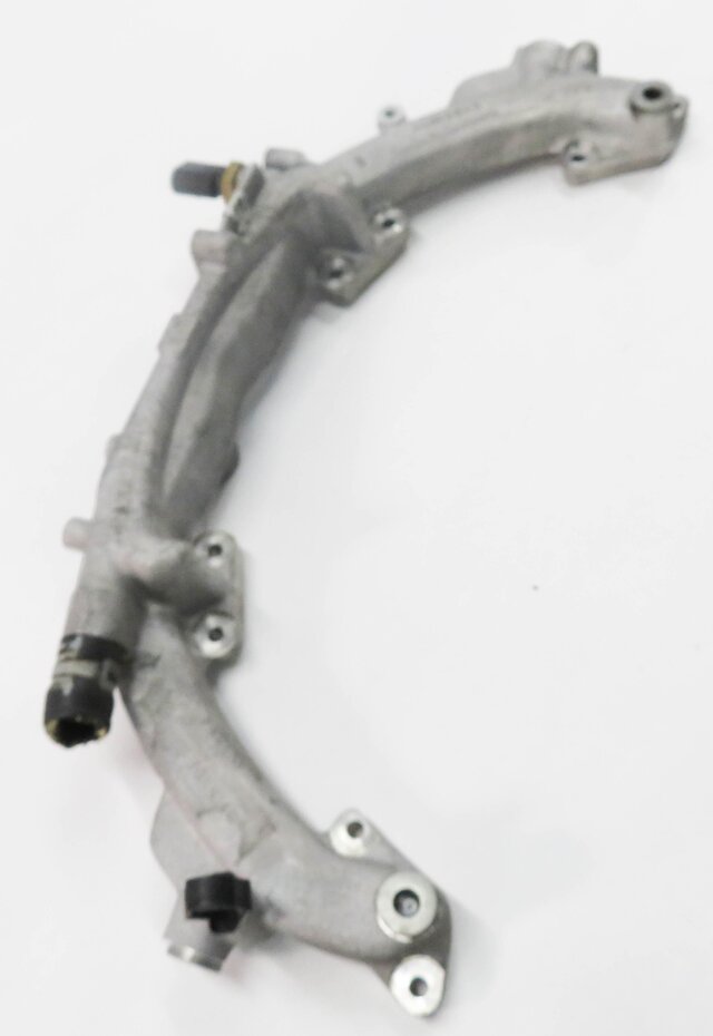 Thumbnail 3: 2008 PORSCHE CAYENNE (957) 4.8L M48 ENGINE - COOLANT TRANSFER CROSS PIPE
