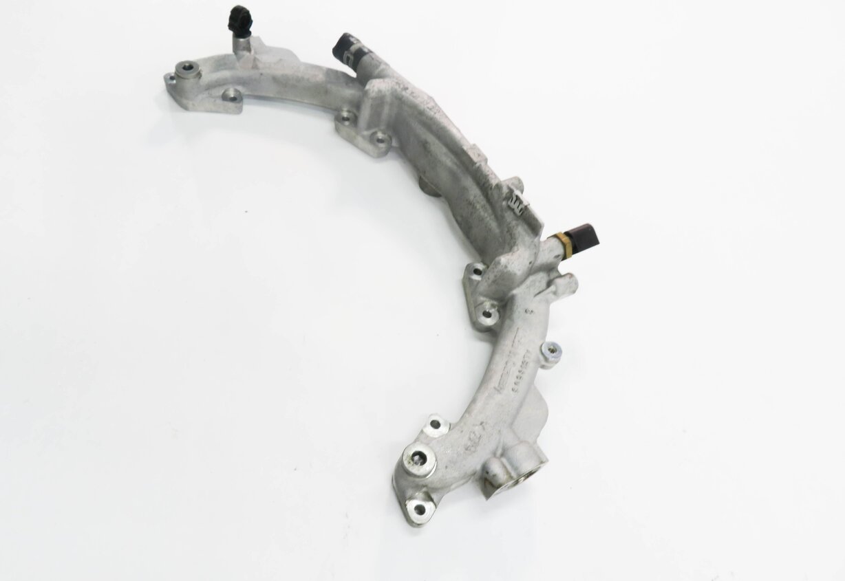 Thumbnail 4: 2008 PORSCHE CAYENNE (957) 4.8L M48 ENGINE - COOLANT TRANSFER CROSS PIPE