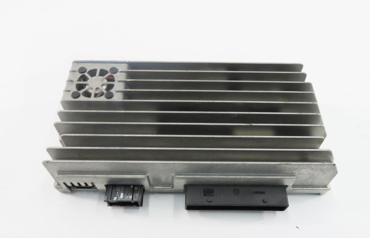 Thumbnail 2: 2009-2010 AUDI Q5 (8R) RADIO STEREO BANG & OLUFSEN AUDIO AMP AMPLIFIER