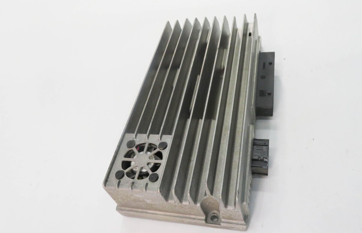 Thumbnail 3: 2009-2010 AUDI Q5 (8R) RADIO STEREO BANG & OLUFSEN AUDIO AMP AMPLIFIER