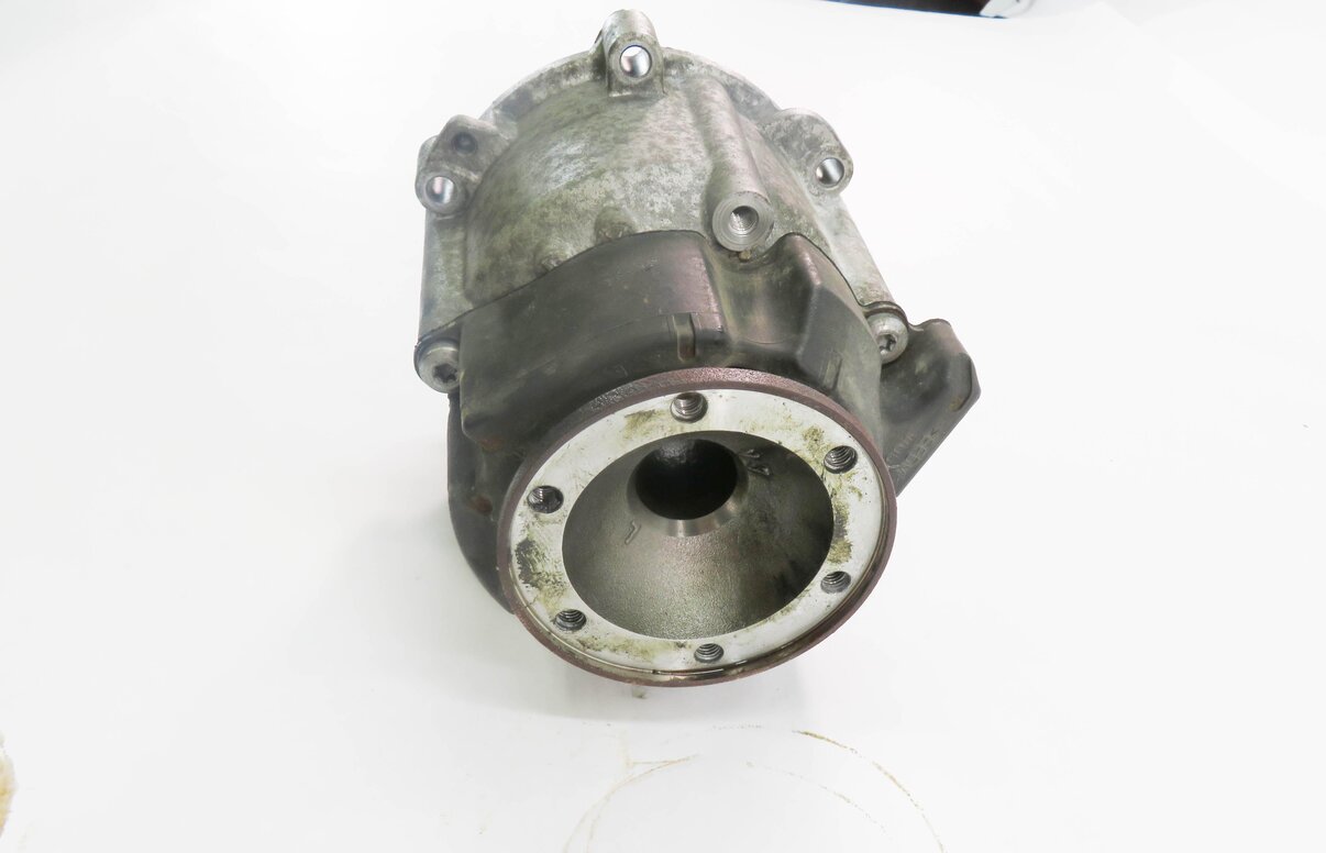 Thumbnail 5: 2009-2012 AUDI Q5 (8R) 3.2L A/T TRANSMISSION CENTER DIFFERENTIAL TAIL SHAFT