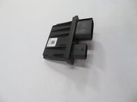 Thumbnail 3: 2011 BMW X5 (E70) DEF SCR FLUID TANK PROCESSING CONTROL MODULE