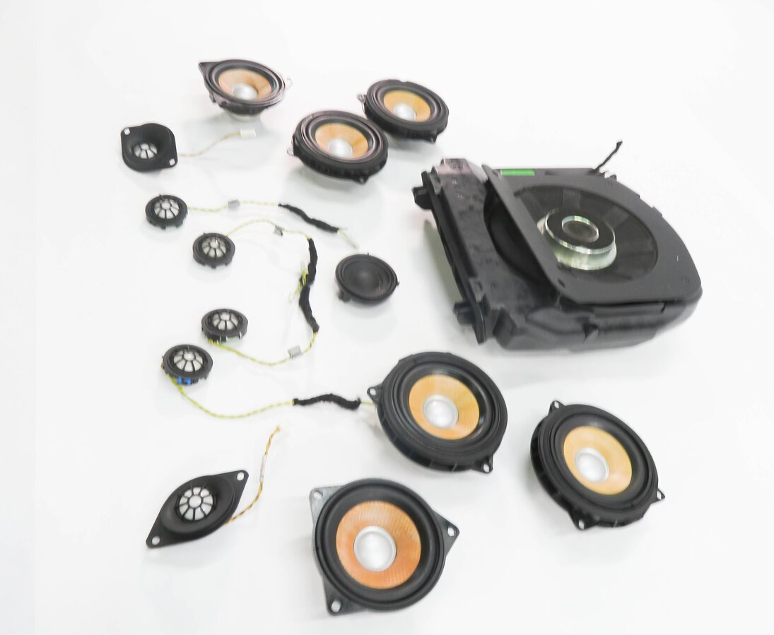 Thumbnail 10: 2014 BMW M6 ///M (F06) GRAN COUPE - BANG & OLUFSEN SPEAKER SET-14