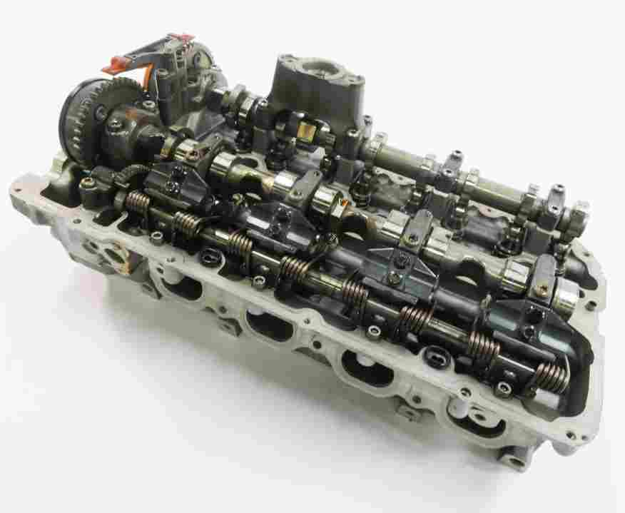 12-19 BMW M5 M6 X5M X6M (F06 F10 F12 F13 F85 F86) 4.4L S63 - LEFT CYLINDER HEAD