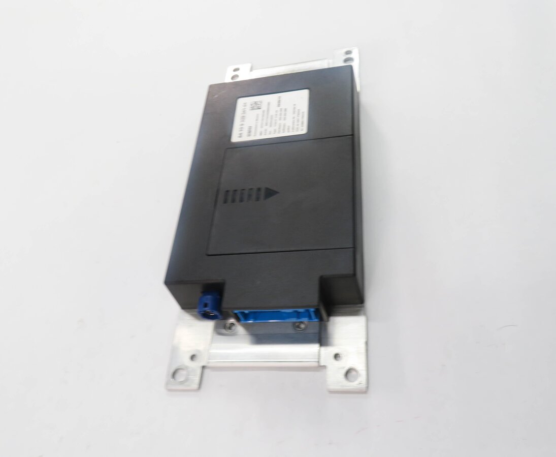 Thumbnail 4: 2014 BMW M6 ///M (F06) BLUETOOTH TELEMATICS COMMUNICATION CONTROL MODULE