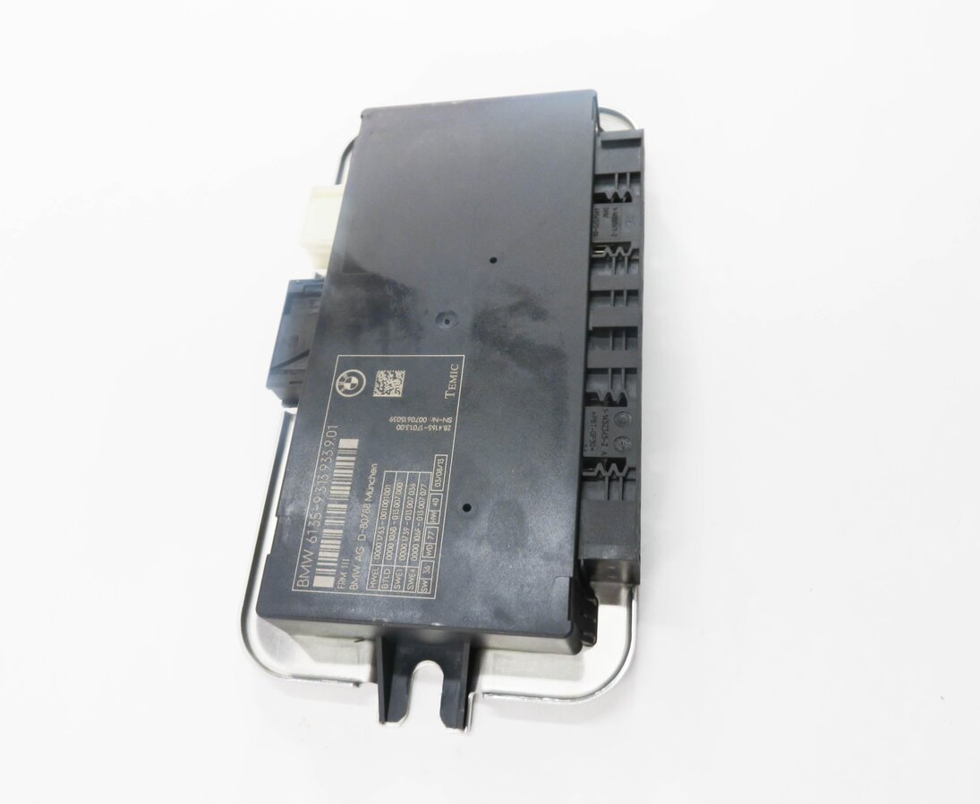 Thumbnail 3: 10-17 BMW 528i 535i 550i 650i 750i M5 X3 X6 - FRMIII BODY LIGHT CONTROL MODULE