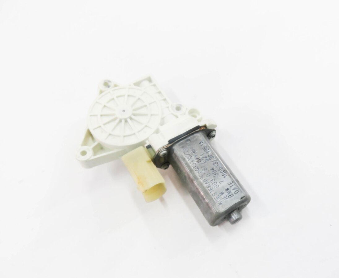 Thumbnail 2: 2012-2019 BMW 640i 650i M6 ///M (F06 F12 F13) RIGHT PASSENGER SIDE WINDOW MOTOR