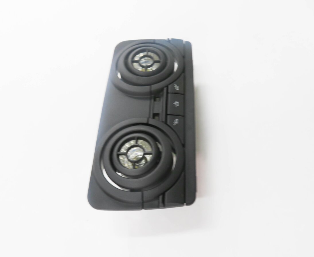 Thumbnail 3: 2014 BMW M6 ///M (F06) GRAN COUPE - REAR DOME LIGHT LAMP (BLACK)