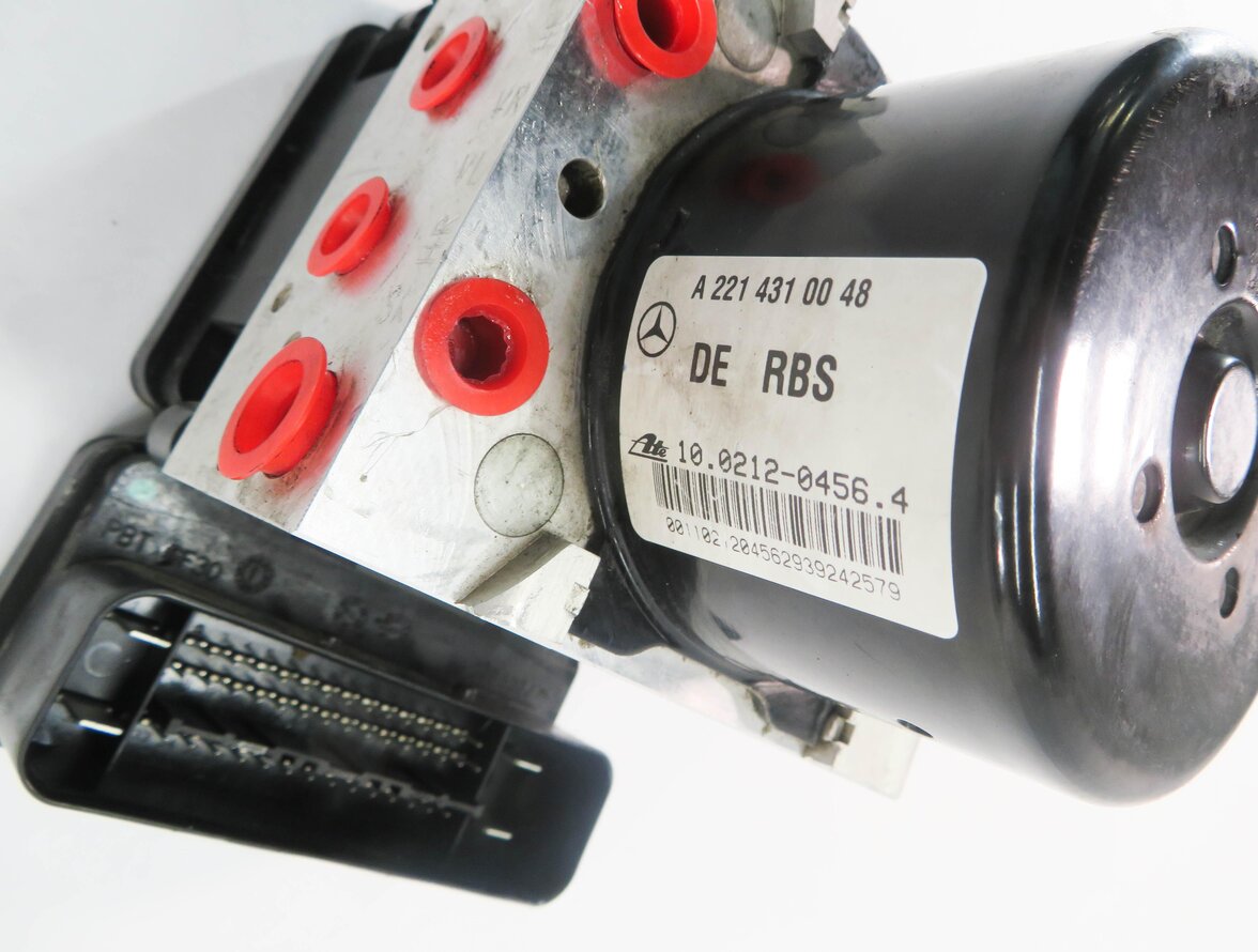 Thumbnail 8: 2010 MERCEDES S400 (W221) HYBRID - ABS ANTI LOCK BRAKE PUMP w/ MODULE