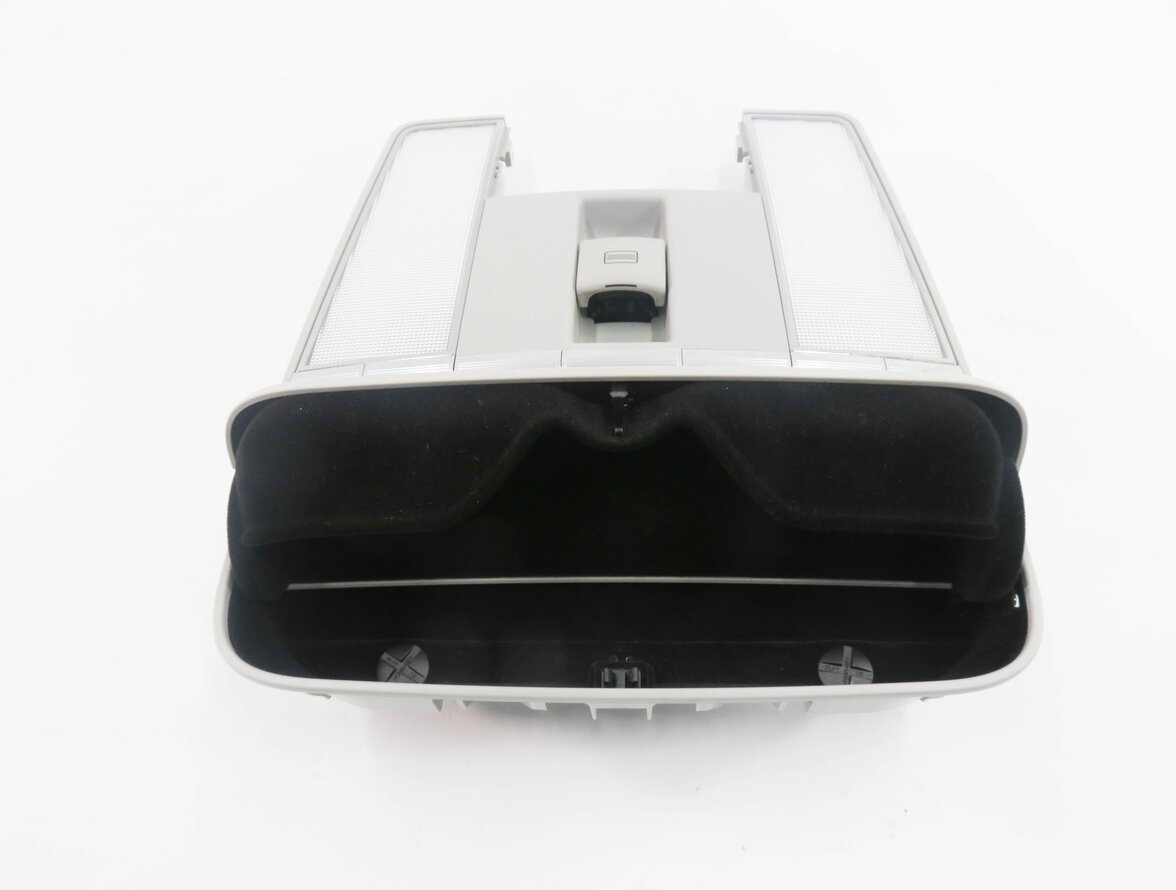 Thumbnail 6: 2010 MERCEDES S400 (W221) FRONT DOME LIGHT MAP READING COURTESY LIGHT (GRAY)
