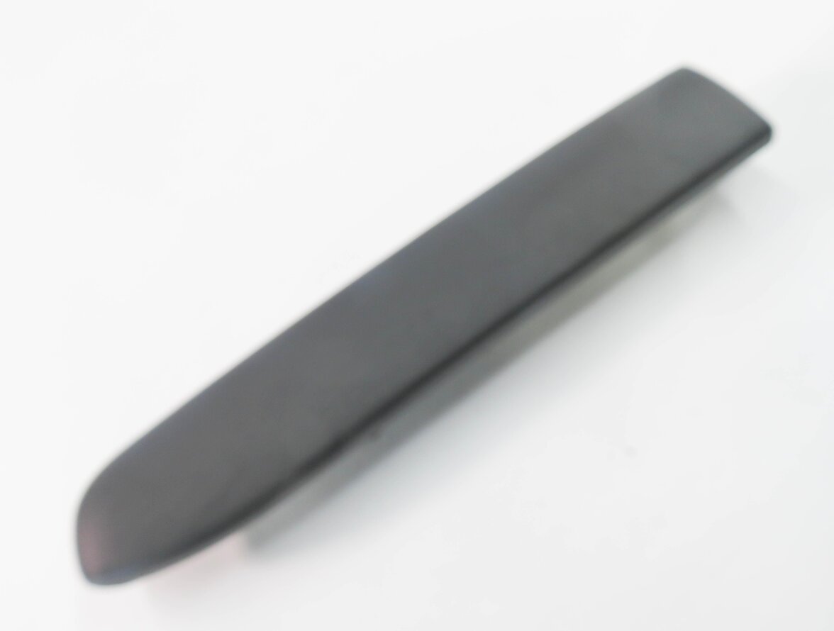2010 MERCEDES S400 (W221) RIGHT REAR DOOR ARMREST (BLACK LEATHER)