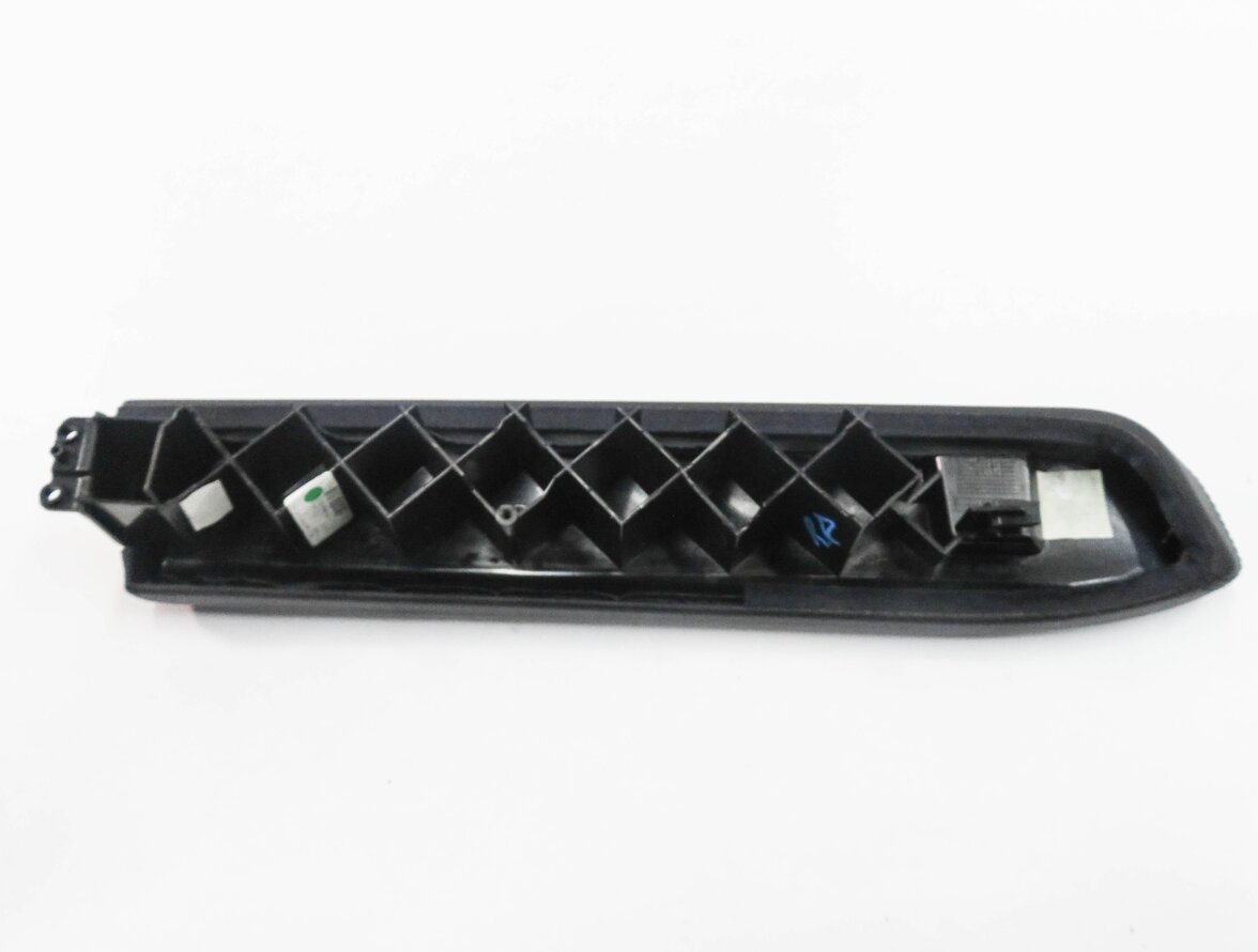 Thumbnail 6: 2010 MERCEDES S400 (W221) RIGHT REAR DOOR ARMREST (BLACK LEATHER)