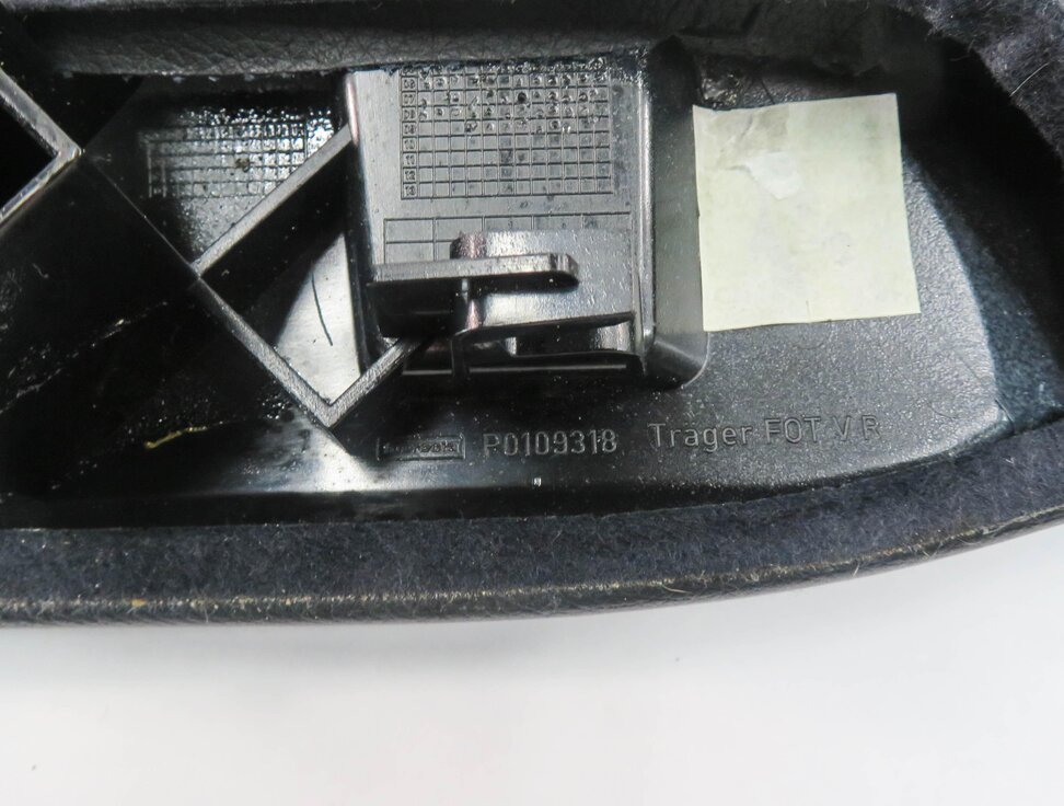 Thumbnail 8: 2010 MERCEDES S400 (W221) RIGHT REAR DOOR ARMREST (BLACK LEATHER)