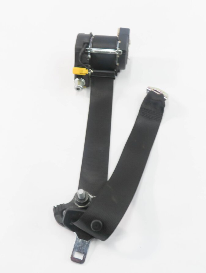 Thumbnail 2: 2010 MERCEDES S400 (W221) LEFT REAR SEAT SEATBELT RETRACTOR (BLACK)