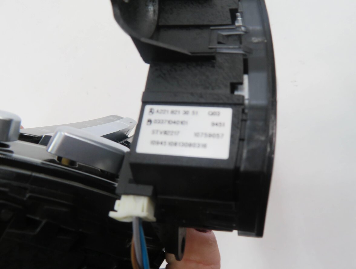 Thumbnail 8: 07-14 MERCEDES CL550 CL600 S350 S400 S450 S550 - LEFT DRIVER SEAT CONTROL SWITCH