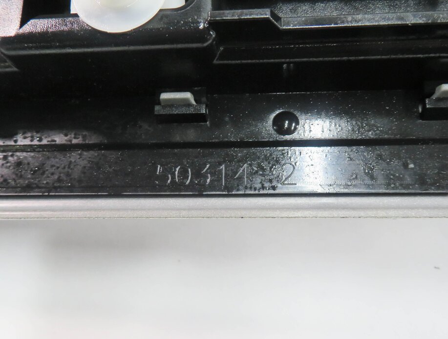 Thumbnail 10: 2010 MERCEDES S400 (W221) FRONT & REAR DOOR SILL SCUFF PANEL TRIM SET-4