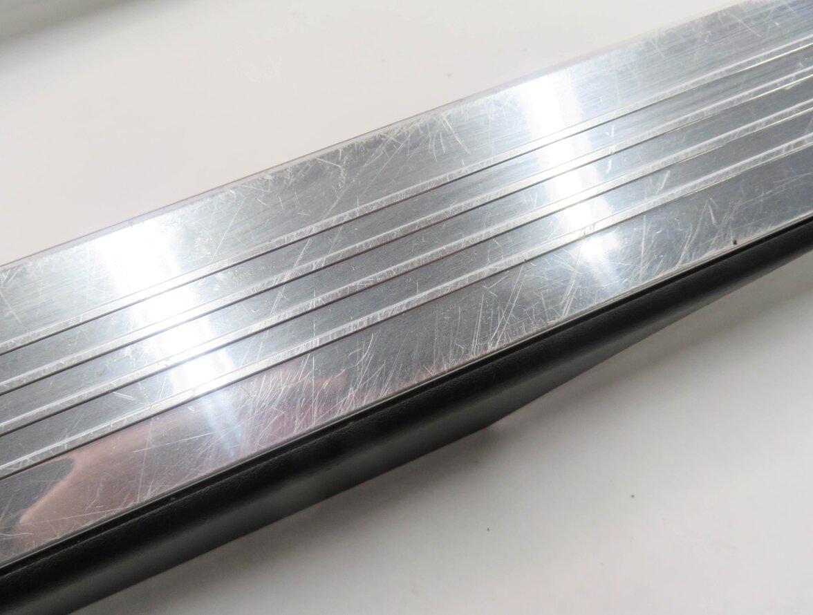Thumbnail 4: 2010 MERCEDES S400 (W221) FRONT & REAR DOOR SILL SCUFF PANEL TRIM SET-4