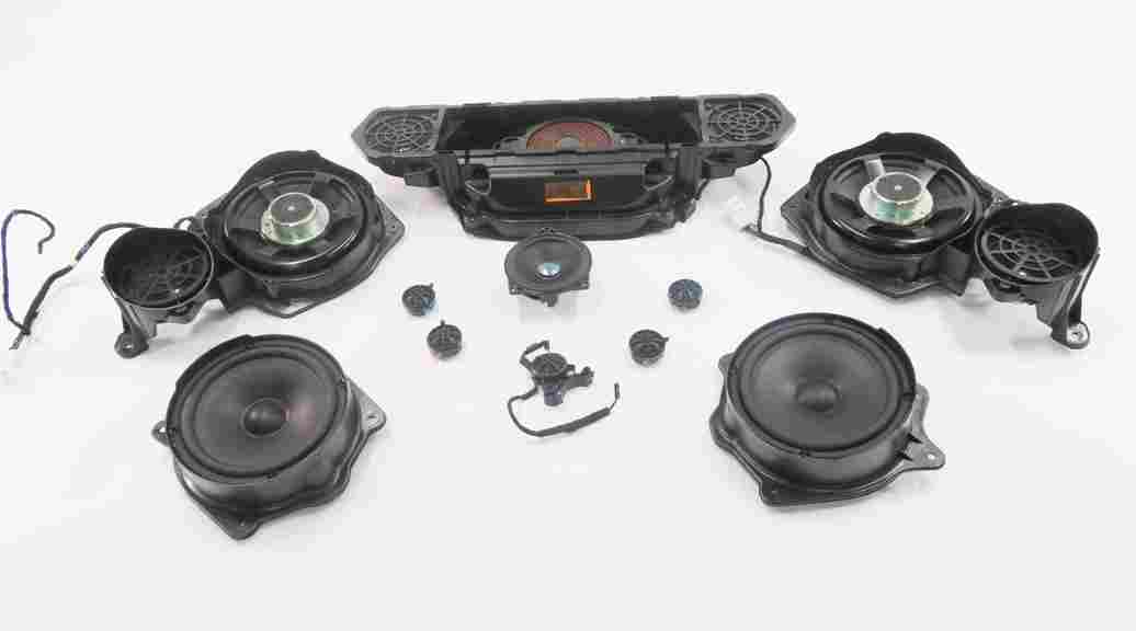 Thumbnail 2: 2010 MERCEDES S400 (W221) HARMAN LOGIC 7 AUDIO SUBWOOFER TWEETER SPEAKER SET-15