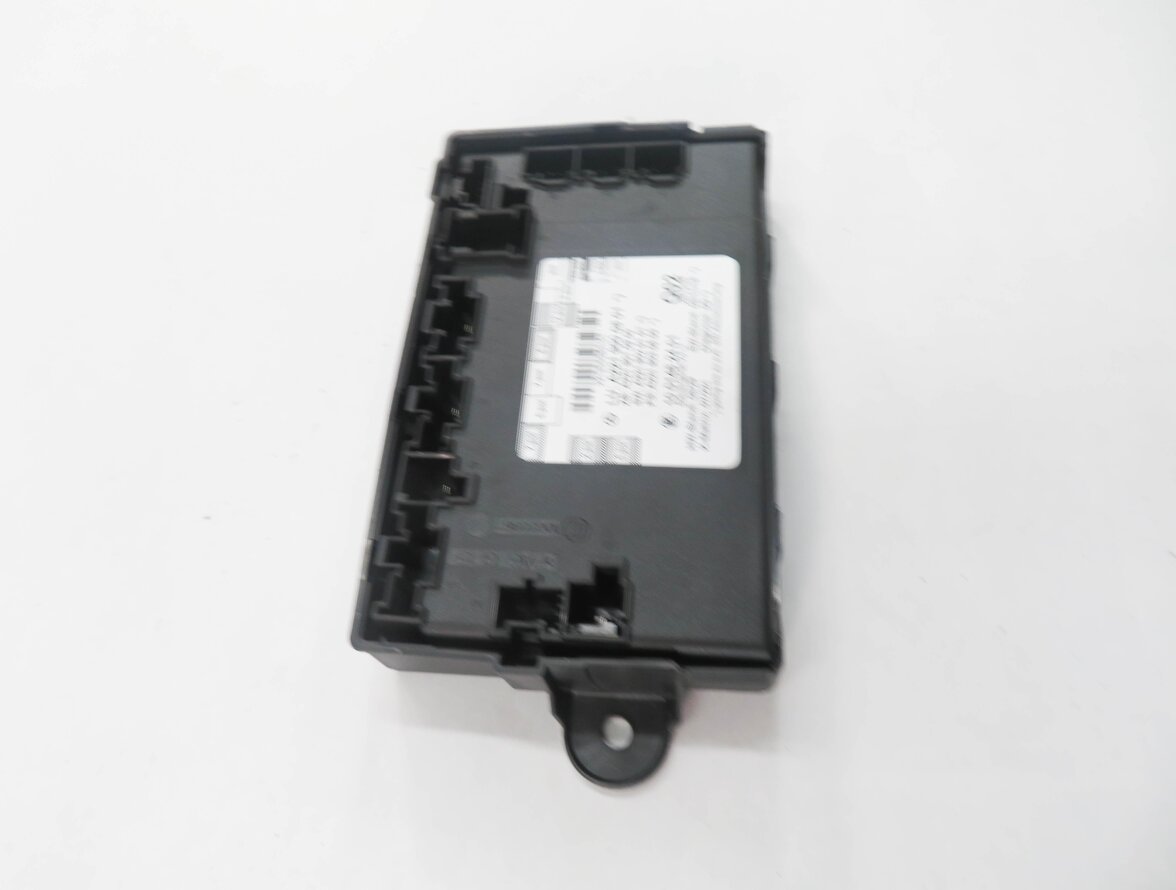 Thumbnail 3: 2010 MERCEDES S400 (W221) LEFT FRONT DRIVER DOOR CONTROL MODULE