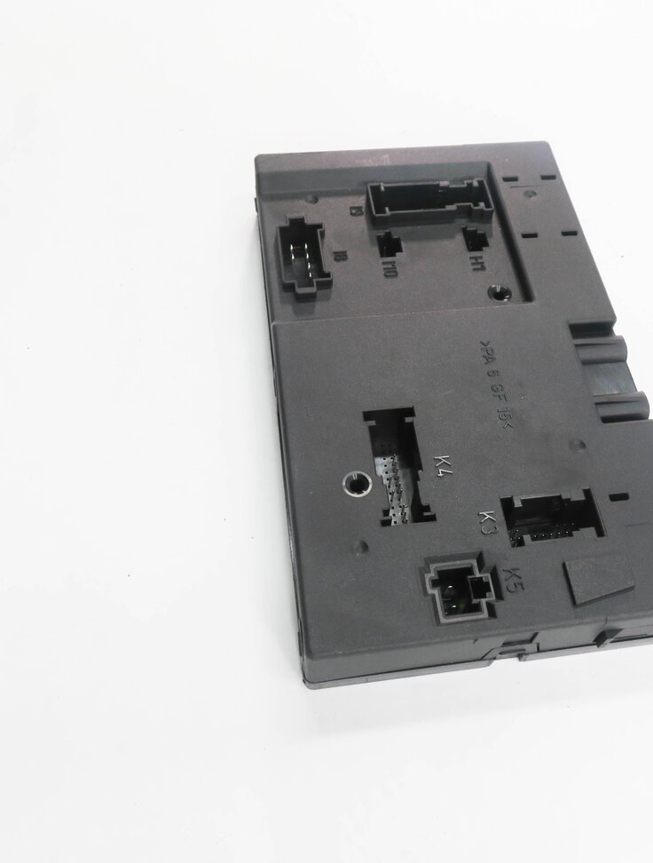 Thumbnail 3: 2010 MERCEDES S400 (W221) REAR SIGNAL ACQUISITION CONTROL MODULE SAM