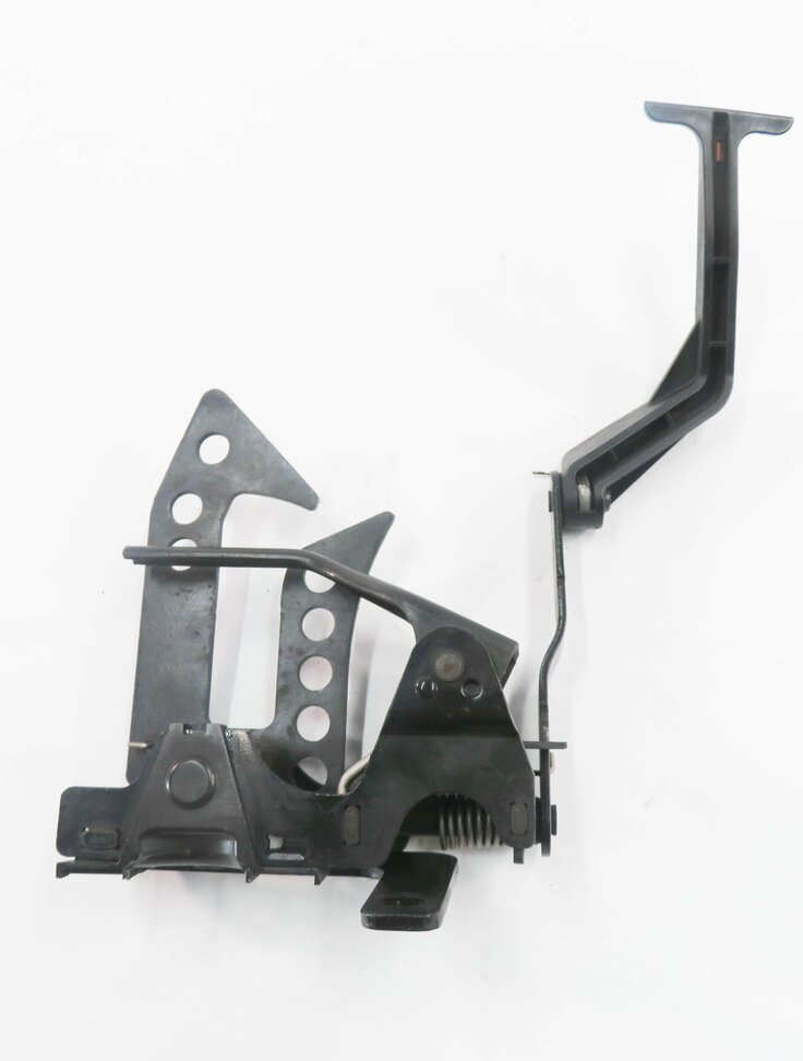 Thumbnail 6: 2010 MERCEDES S400 (W221) FRONT HOOD SAFETY LATCH CATCH HOOK RELEASE LEVER