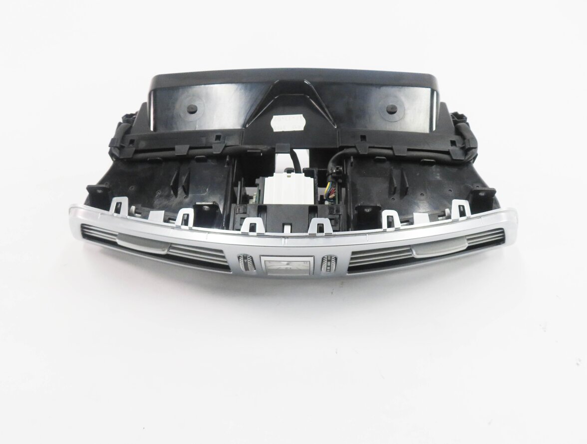 Thumbnail 7: 2010 MERCEDES S400 (W221) CENTER DASH HEATER A/C AIR VENT w/ CLOCK