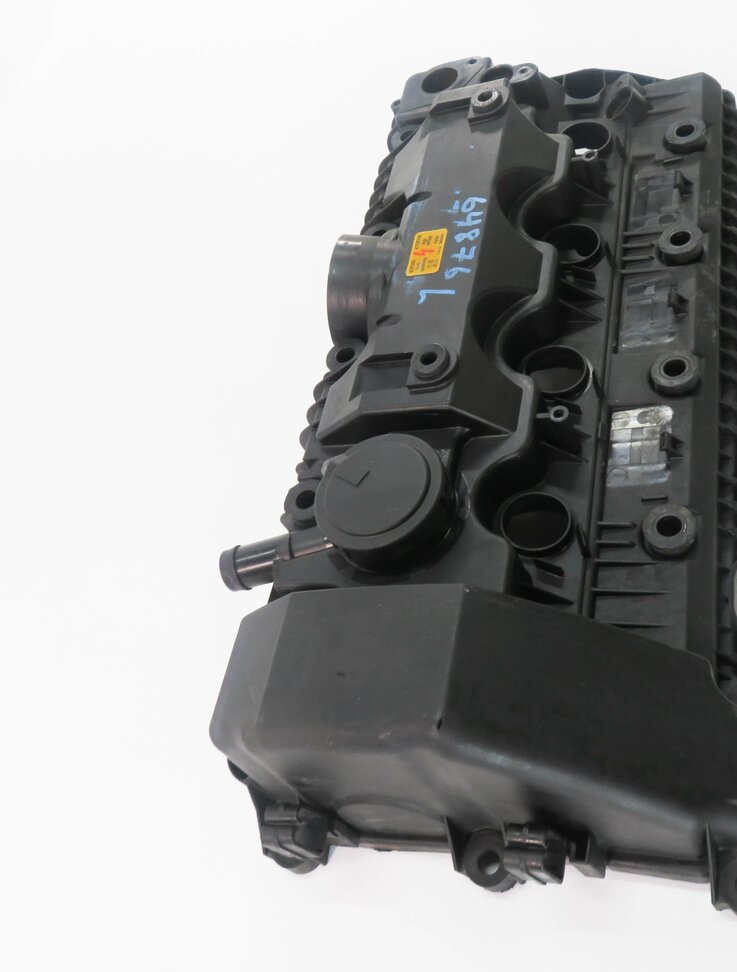 Thumbnail 5: 02-10 BMW 545i 550i 645i 745i 750i X5 (E53 E60 E63 E65 E66) V8 LEFT VALVE COVER