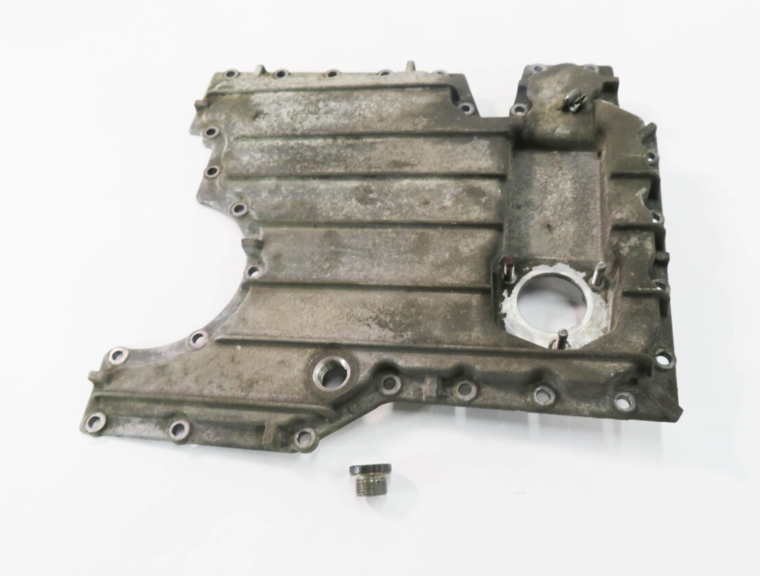 Thumbnail 2: 2007-2010 BMW X5 (E70) 4.8L N62 V8 ENGINE - LOWER MOTOR OIL FLUID PAN SUMP LID