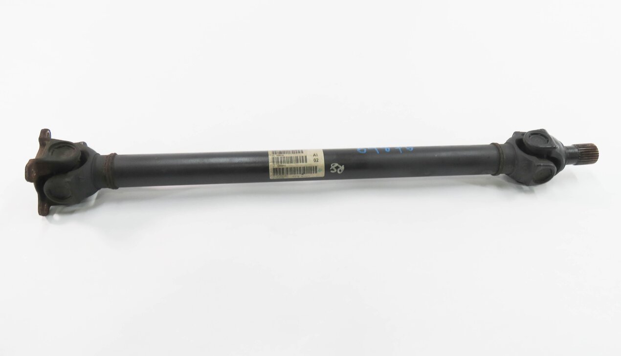 Thumbnail 2: 2007-2010 BMW X5 X5M X6 X6M (E70 E71) 4.4L TWIN TURBO / 4.8L - FRONT DRIVESHAFT